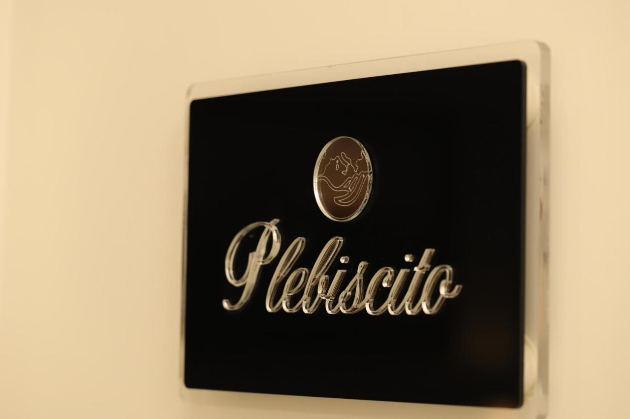 Mecla Suites Naples Exterior photo
