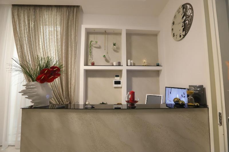 Mecla Suites Naples Exterior photo