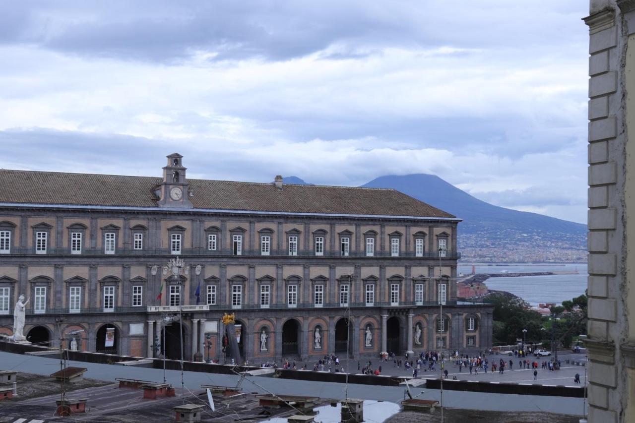 Mecla Suites Naples Exterior photo
